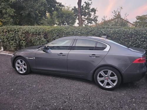 Jaguar xe